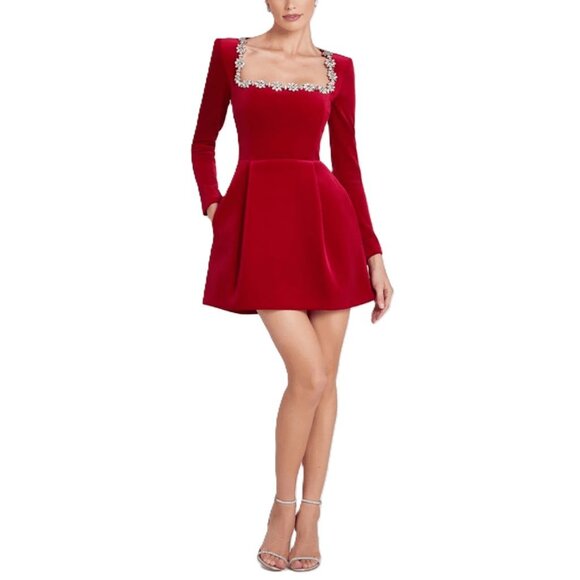 Red Elegant Women's Velvet Bodycon Mini Dress with Diamond Studded Details - Picture 2 of 4